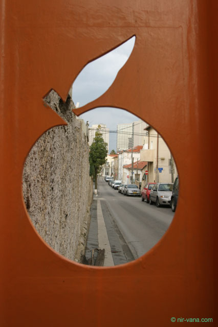 Tel Aviv: Neve Zedek - January 2004