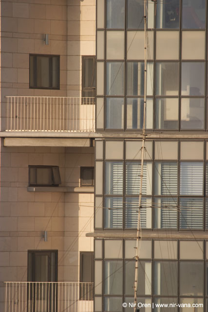 The Roofs Of Tel Aviv